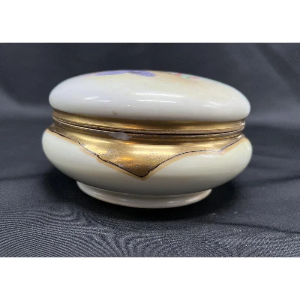 Antique Limoges Hand Painted Victorian Lady Powder Trinket Box 4.5